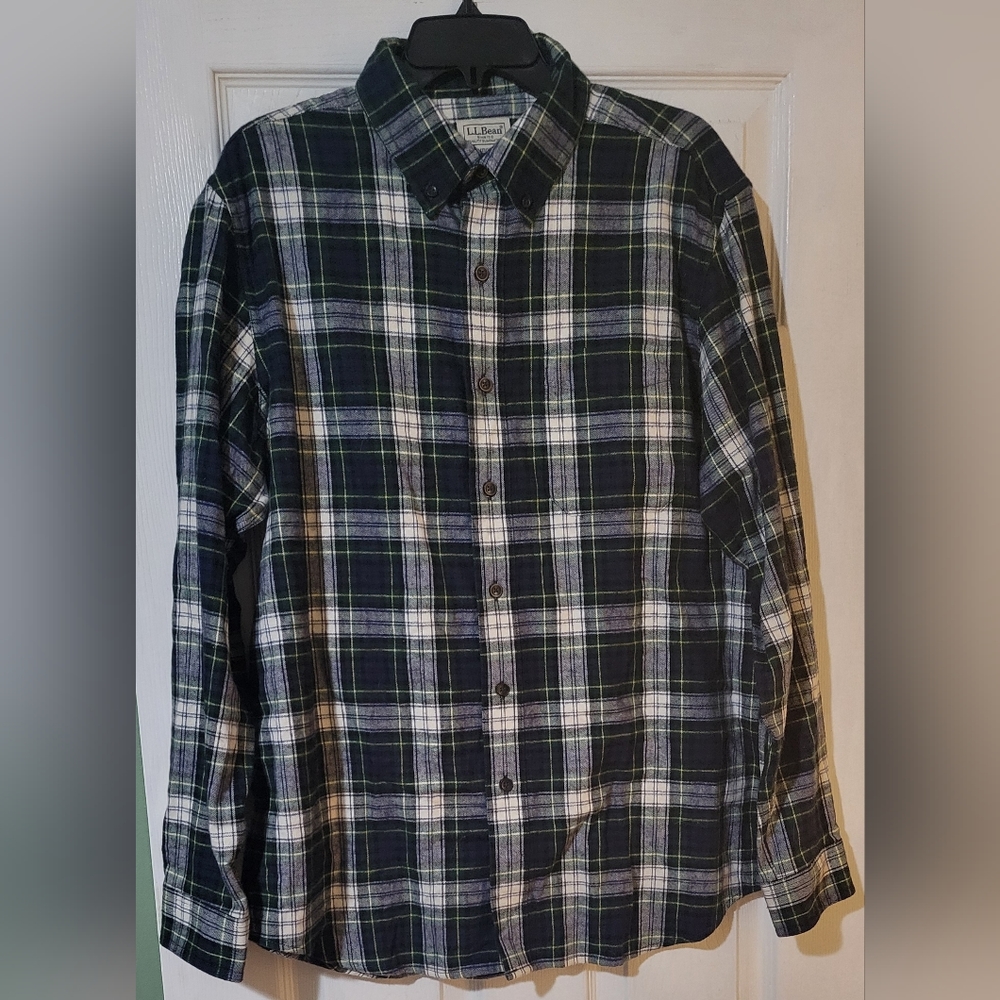 Mens plaid LL Bean flannel size M
